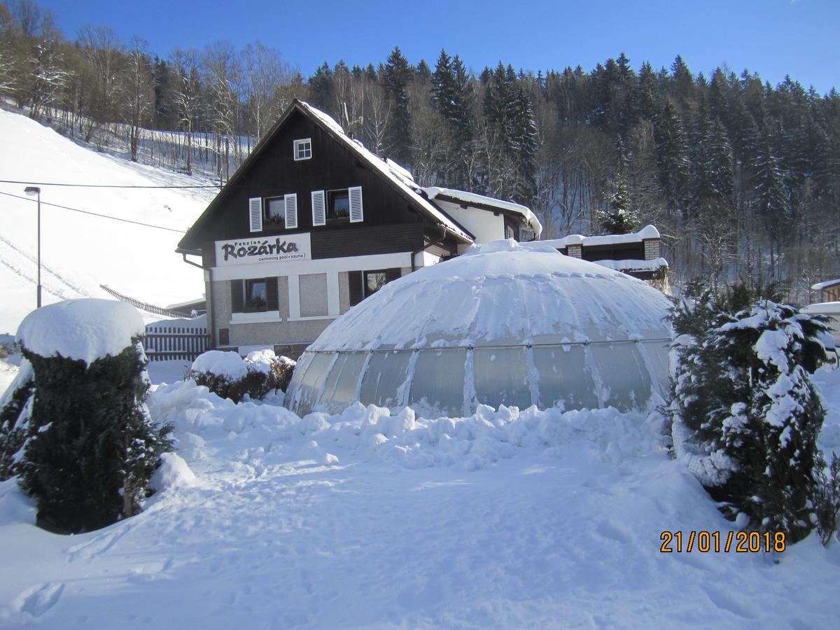 Chata Rozarka Dolni Dvur Exterior photo